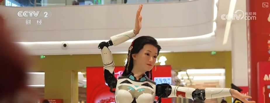 浓浓年味透着满满科技范儿 “科技过年”为春节注入生机与活力