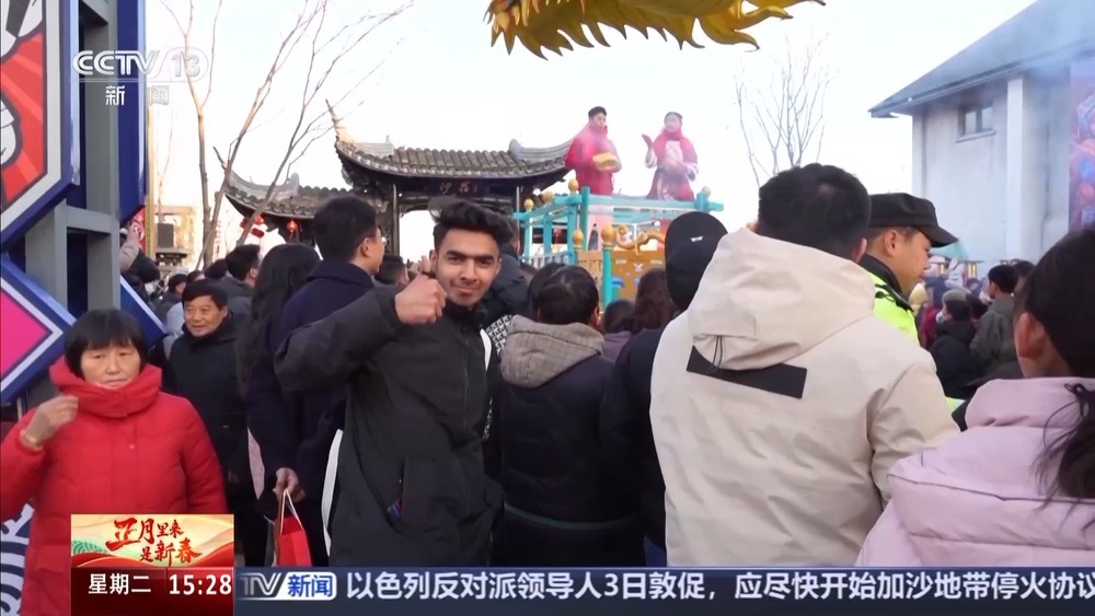 当外国人遇到春节 中国年原来这么美 当外国人遇到春节 中国年原来这么美