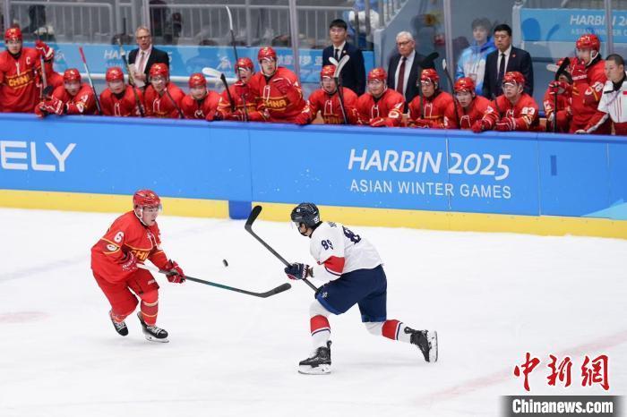 (哈尔滨亚冬会)综合消息:冰壶混双中国香港队险胜中国台北队 男子冰球中国队憾负韩国队 (哈尔滨亚冬会)综合消息:冰壶混双中国香港队险胜中国台北队 男子冰球中国队憾负韩国队