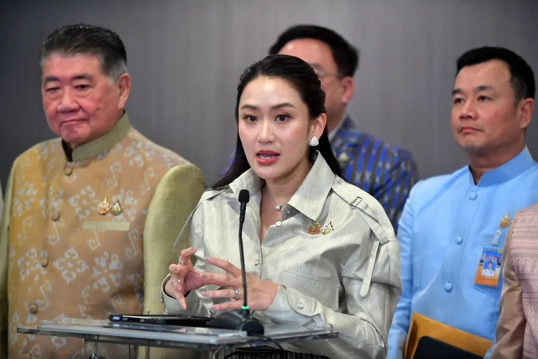 泰国今日“9时起对泰缅边境5个点位断电断网”!同步封锁边境…… 泰国今日“9时起对泰缅边境5个点位断电断网”!同步封锁边境……