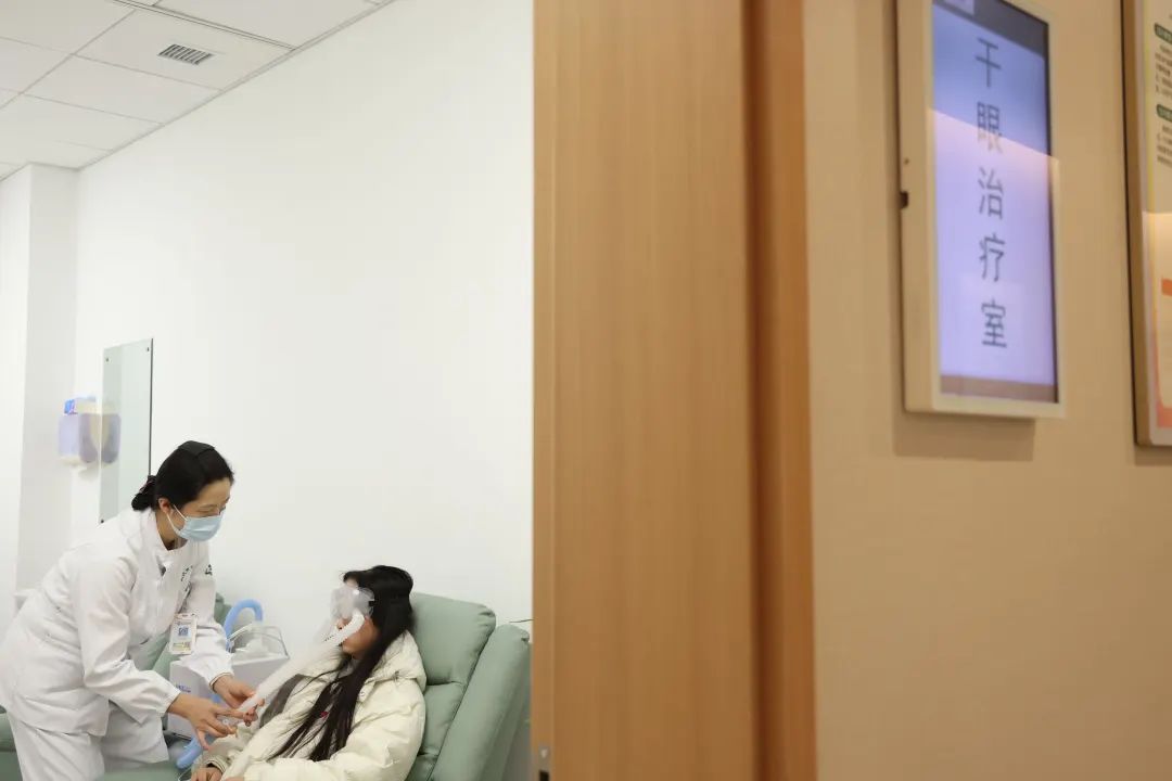 出现这种情况别硬撑!紧急提醒:不要自行买药 出现这种情况别硬撑!紧急提醒:不要自行买药