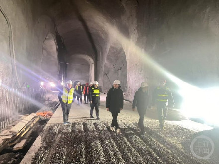 城开高速:跑出复工“加速度” 打通“最后一公里” 城开高速:跑出复工“加速度” 打通“最后一公里”