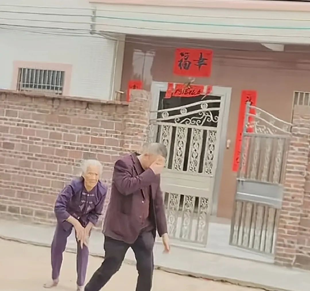 泪目！春节前后，这组监控对比冲上热搜：像一场热闹的"梦"...