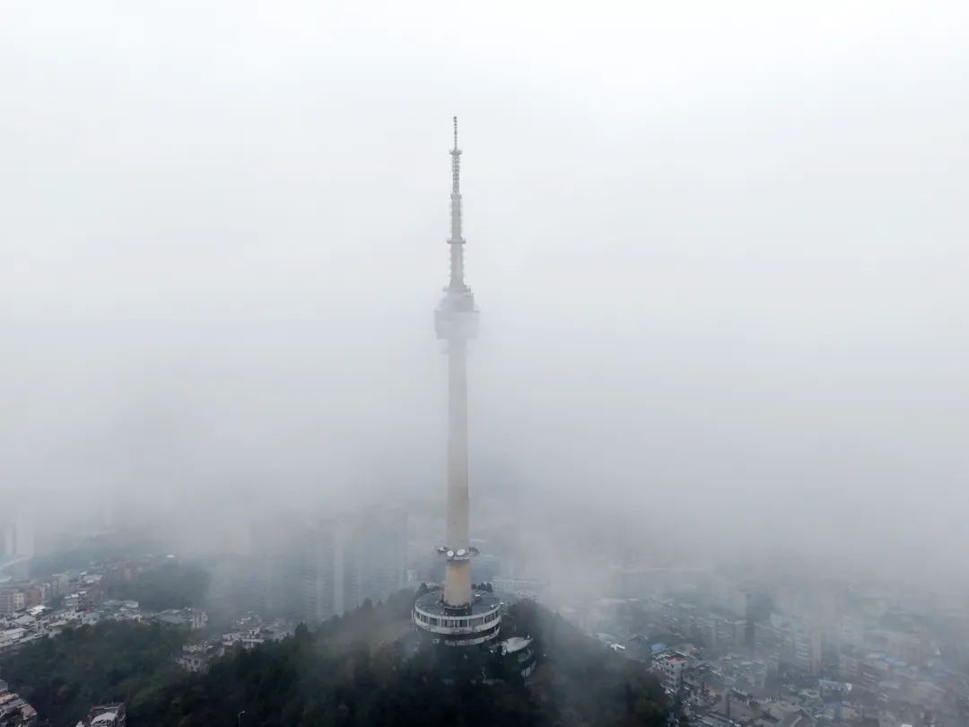 贵阳气温继续下降，今晚有冻雨！