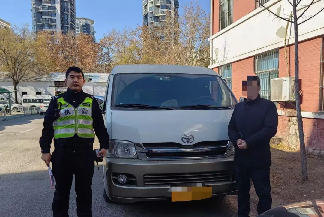 “小证”开“大车”？胆真大！