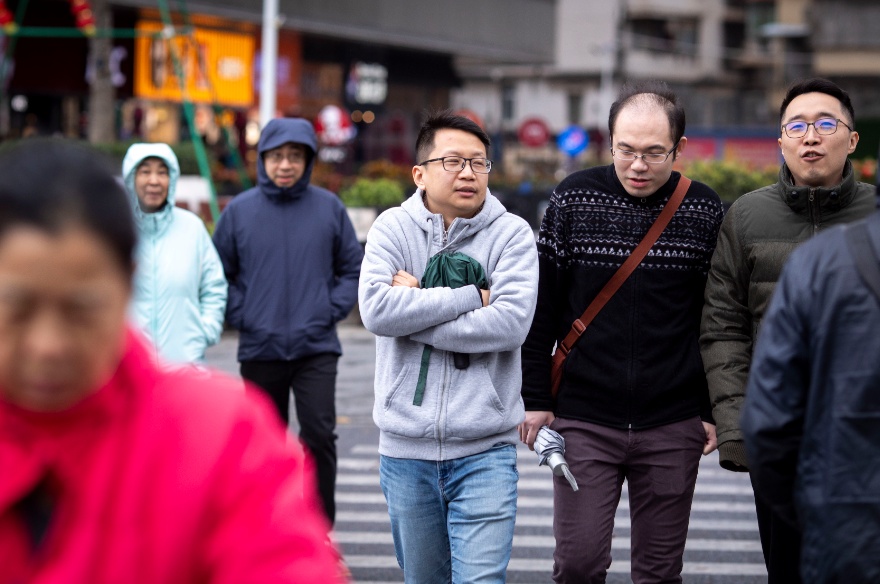 关窗！关窗！蛇年首场寒潮上线，广东人最怕的“湿冷”来了