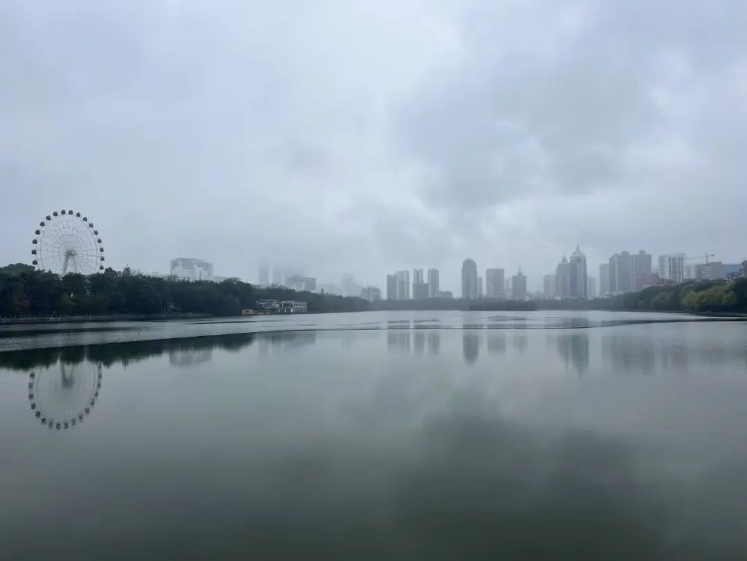 降温又降雨,湿冷持续!南宁气温跌破个位数 降温又降雨,湿冷持续!南宁气温跌破个位数