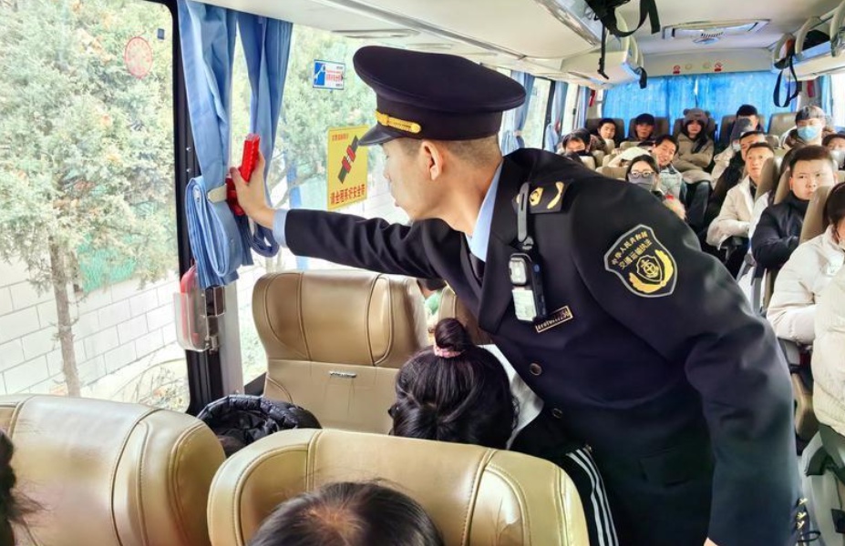 春节期间 西安市客运站客运量达51.9万人次