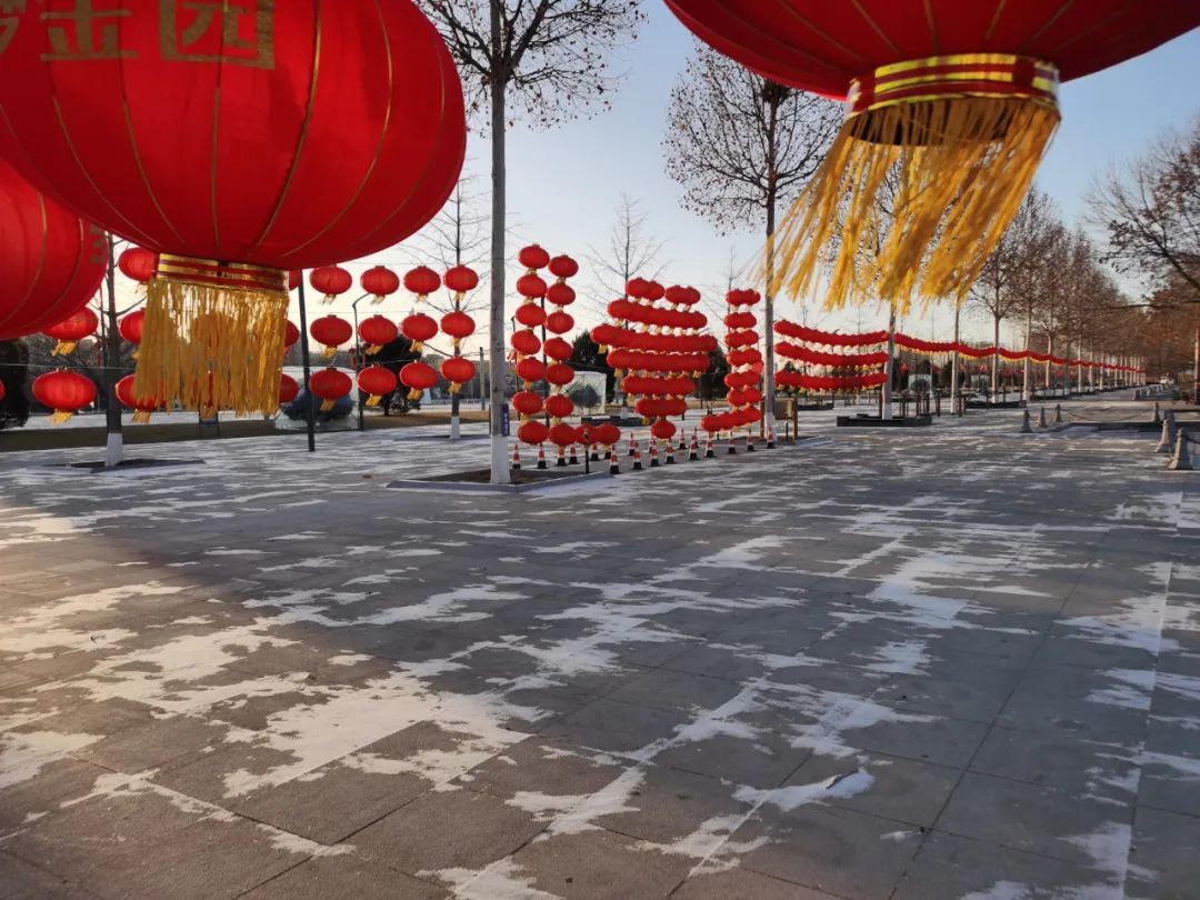 潍坊多地出现降雪!三预警齐发 潍坊多地出现降雪!三预警齐发