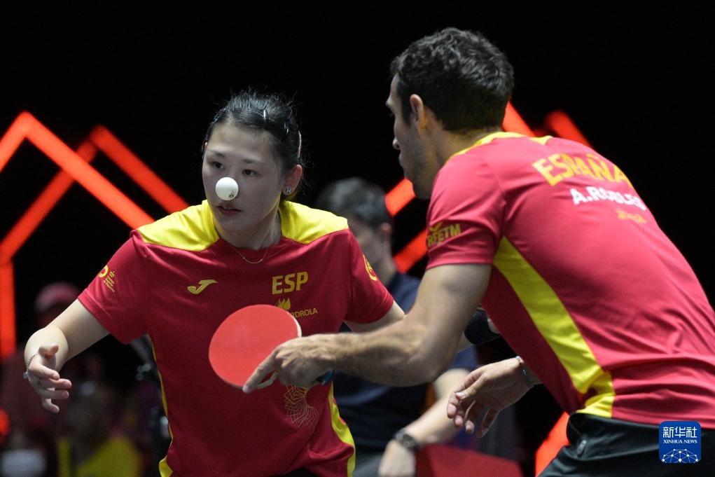 WTT新加坡大满贯：林诗栋/蒯曼晋级决赛