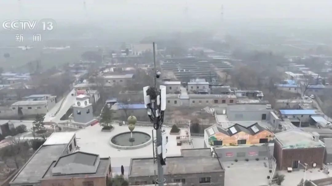 这个春节,机器狗很“忙”! 这个春节,机器狗很“忙”!