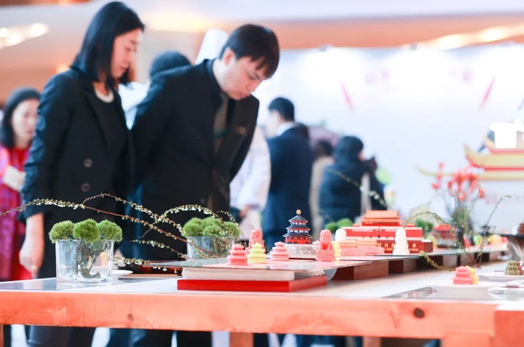 当两项世界遗产相遇：又创新高了！