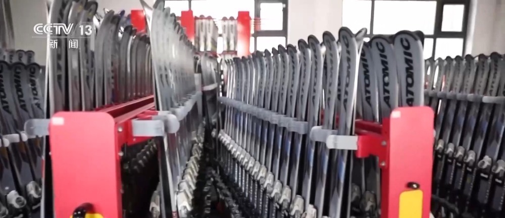 好嗨哟!夜幕哈尔滨 这些地方灯火通明→ 好嗨哟!夜幕哈尔滨 这些地方灯火通明→