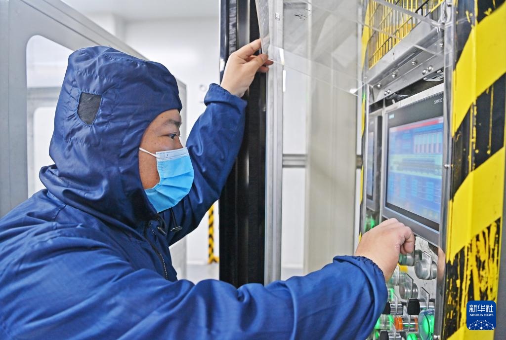 动力电池车间主任的一天