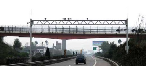 这些高速行车“技巧” 你都知道吗？