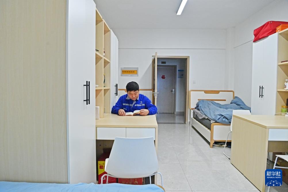 动力电池车间主任的一天