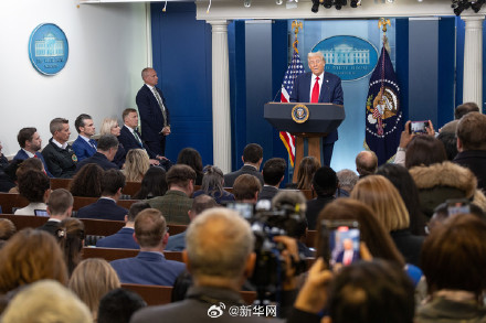 特朗普重塑媒体生态 网红成“白宫记者”