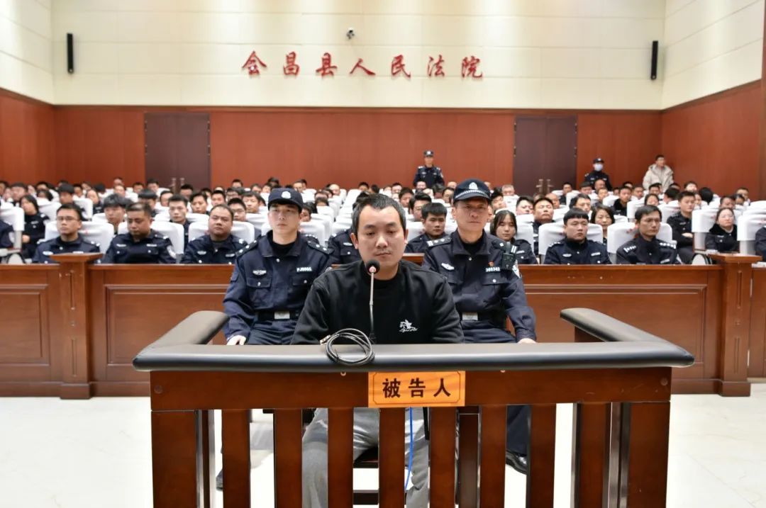 刘涛(1996年出生),当庭认罪悔罪! 刘涛(1996年出生),当庭认罪悔罪!