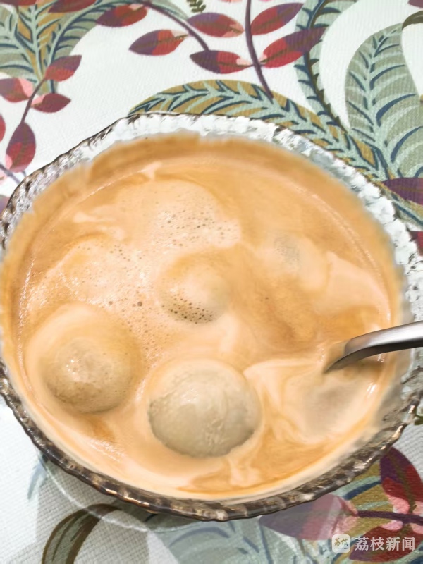 咖啡配汤圆火爆今年元宵节 医生:这几类人群先别急着吃! 咖啡配汤圆火爆今年元宵节 医生:这几类人群先别急着吃!