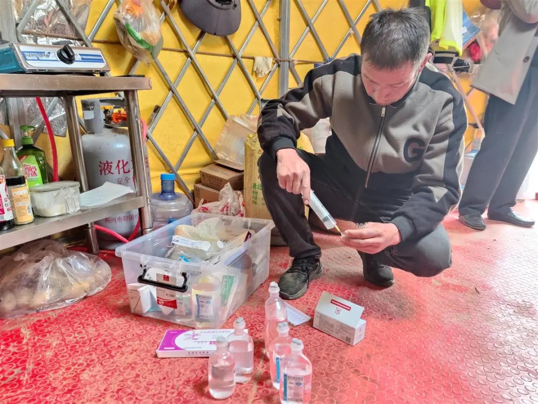 救人的“白龙”（7岁）不幸去世！心痛！