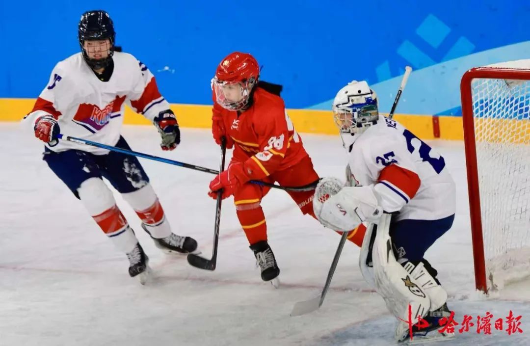 2:1战胜韩国队，中国女冰取得开门红