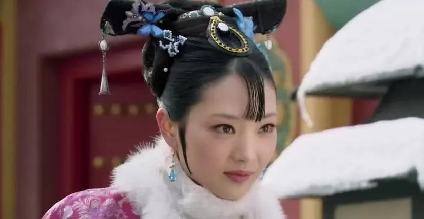 《甄嬛传》女演员自曝无证酒驾肇事逃逸，警方介入调查