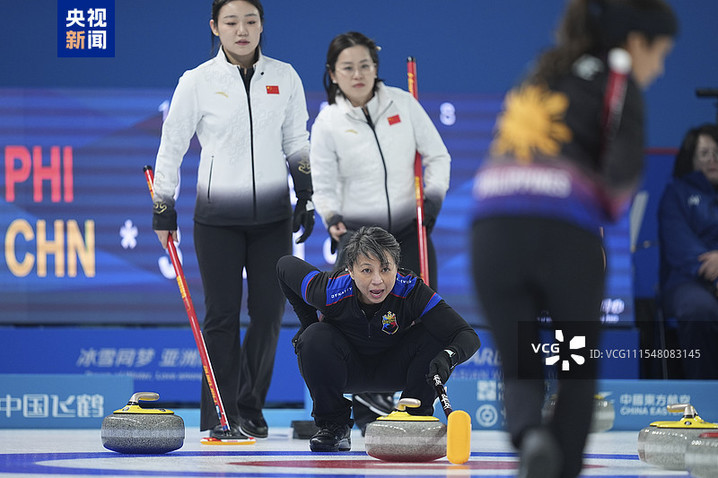 花滑男女单上演激烈角逐、冰球冰壶打响焦点战 亚冬会今日看点→ 花滑男女单上演激烈角逐、冰球冰壶打响焦点战 亚冬会今日看点→