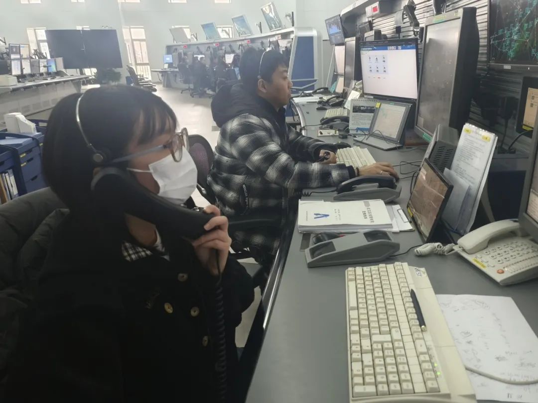 十万火急!事发武汉天河机场 十万火急!事发武汉天河机场