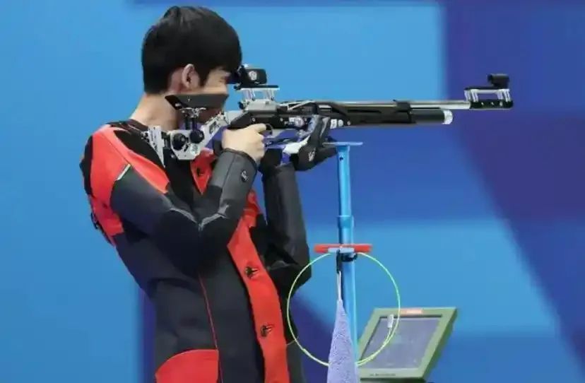 “干饭哥”通过保送资格初审!上个月还拿到冠军 “干饭哥”通过保送资格初审!上个月还拿到冠军