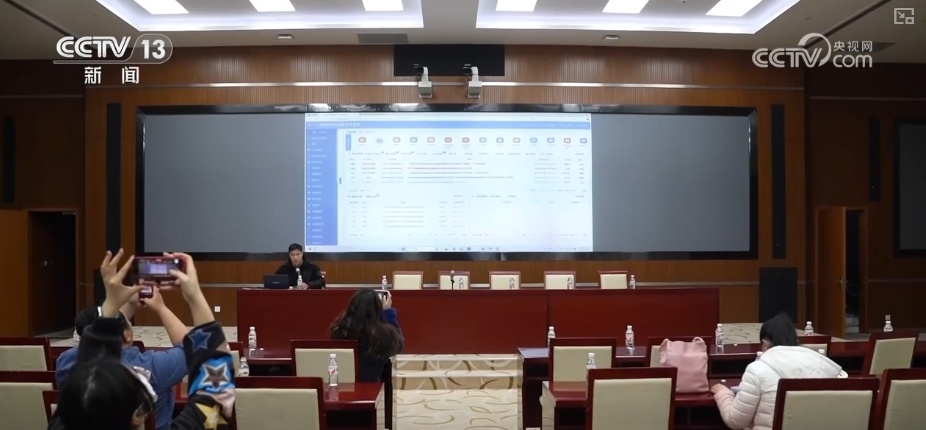 接入DeepSeek能干什么？如何发挥大模型效力？专业人士分享秘籍↓