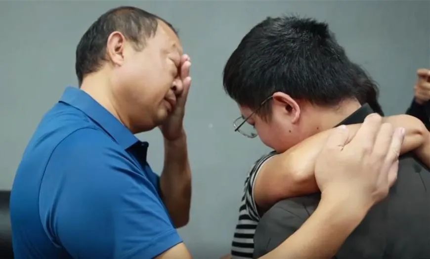 2.2公里，他们却“走”了24年