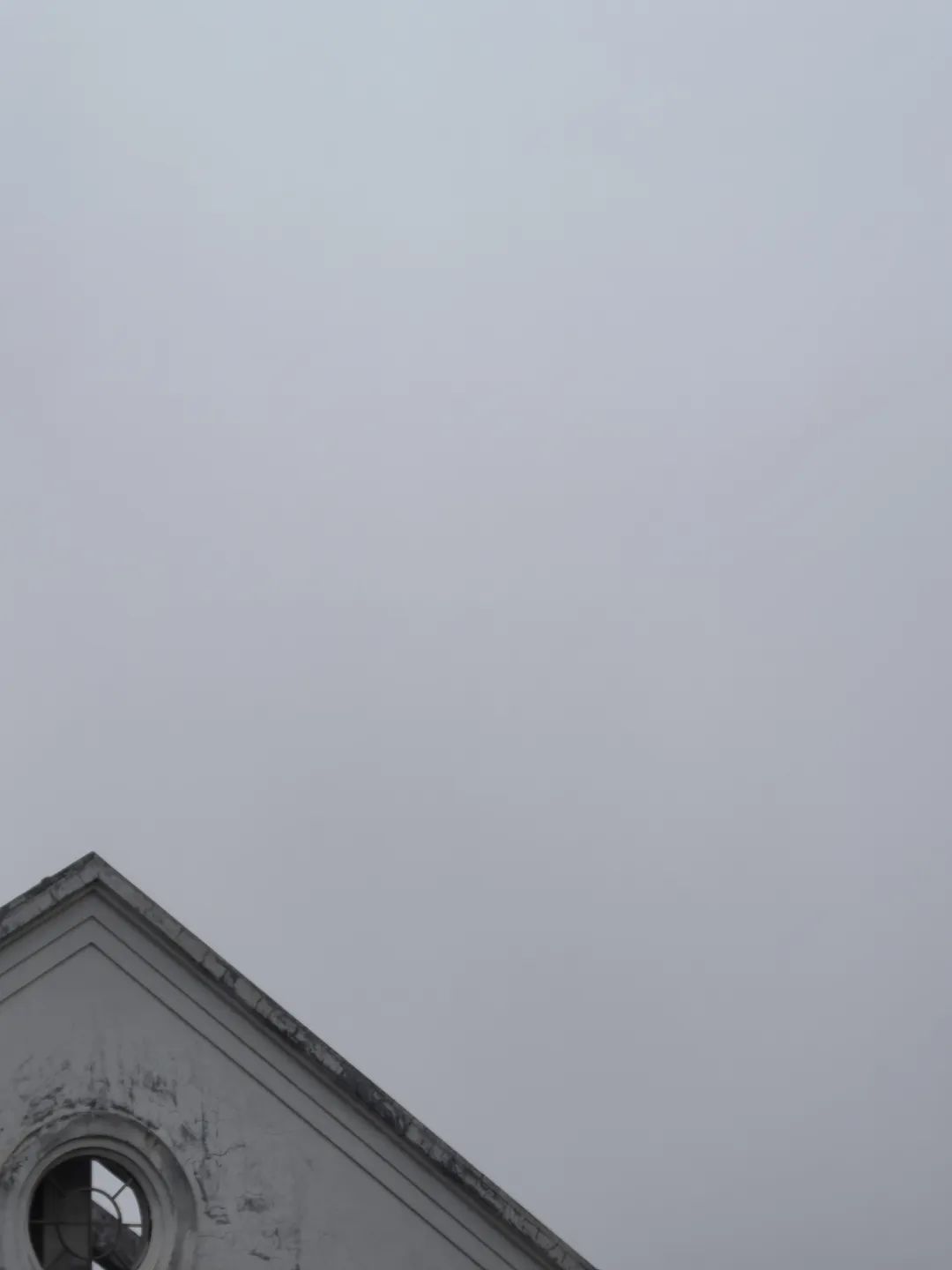 刚抵达厦门！实在太大了！已发布预警！停航通知！接下来……