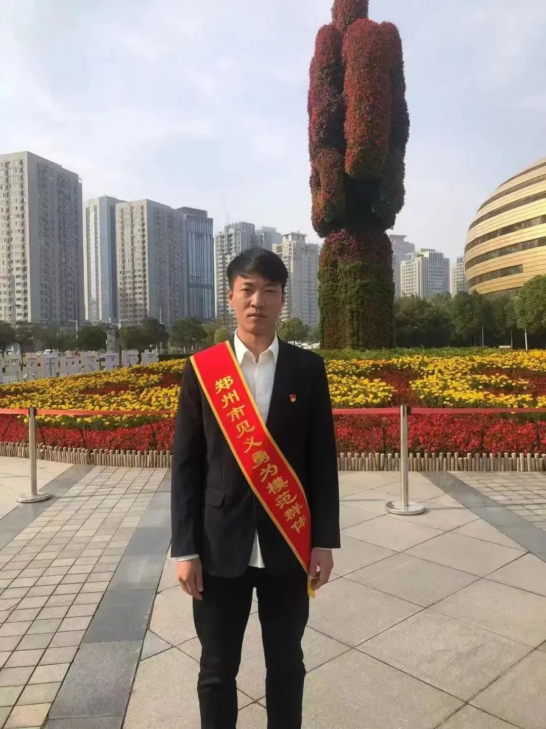 揪心!他突发疾病进ICU抢救!此前曾感动全网... 揪心!他突发疾病进ICU抢救!此前曾感动全网...