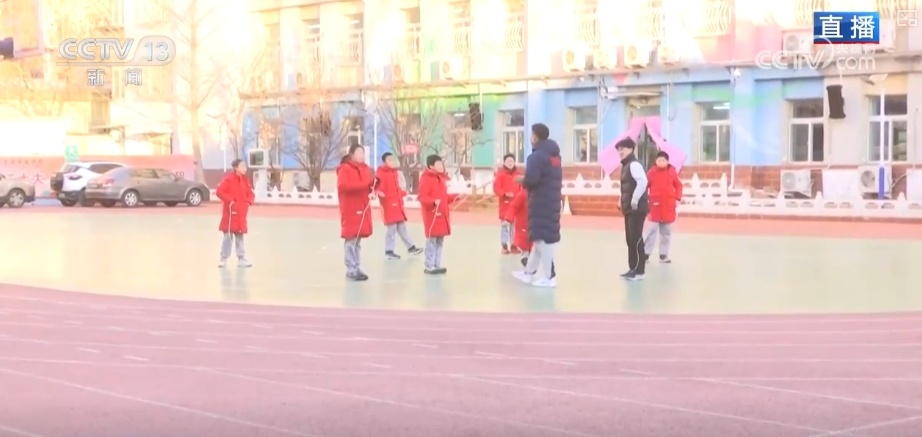 吒儿来了!神话IP“牵手”智能科技 开学仪式古今碰撞、创意满满 吒儿来了!神话IP“牵手”智能科技 开学仪式古今碰撞、创意满满