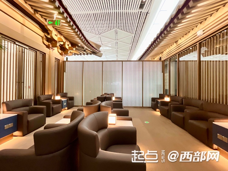 西安T5航站楼服务升级!出行体验焕然一新→ 西安T5航站楼服务升级!出行体验焕然一新→