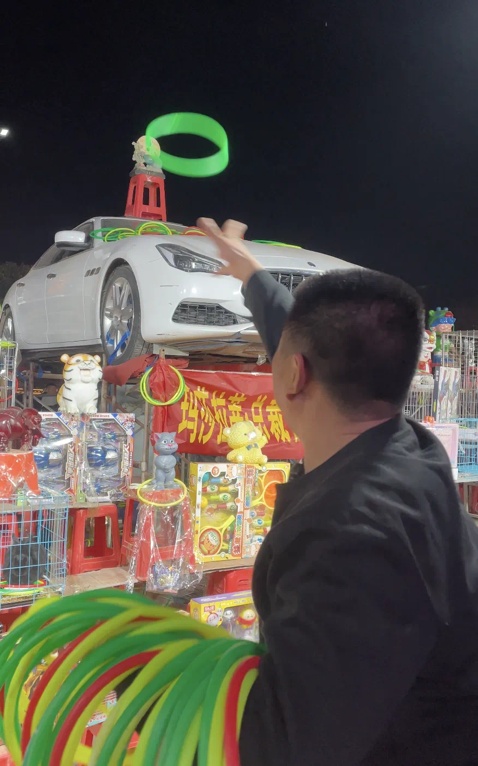 套圈礼品中有170万元玛莎拉蒂，违法吗？律师解读