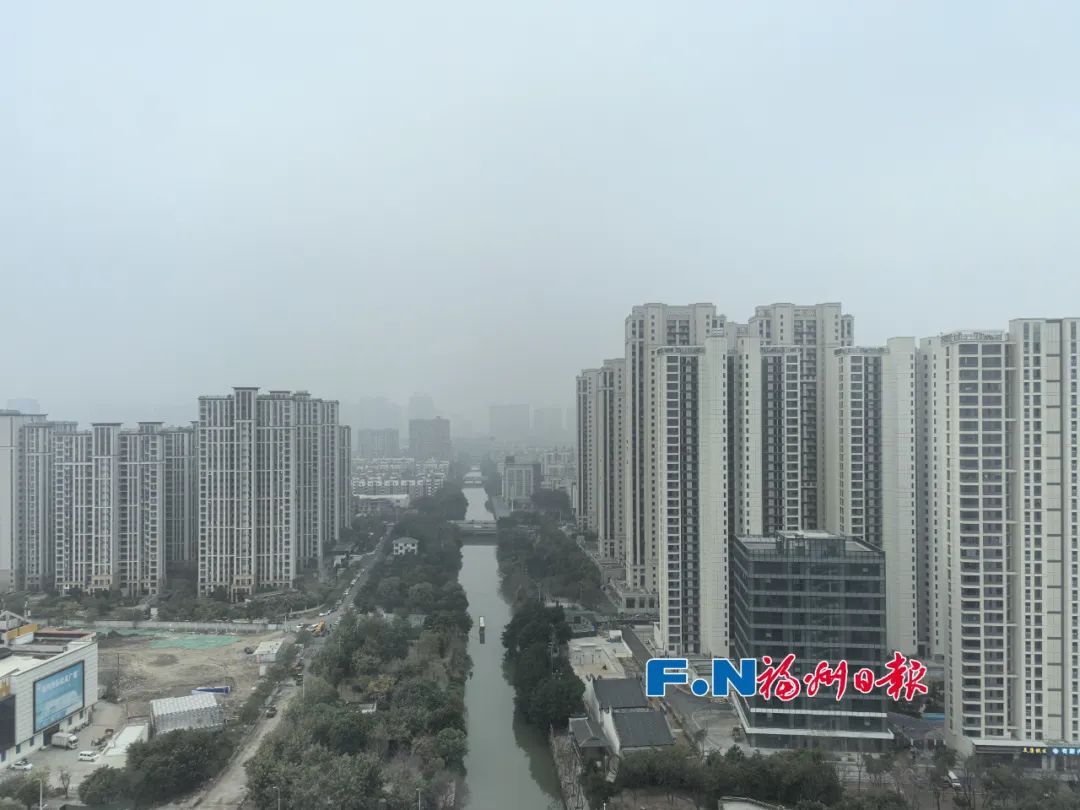 骤降9℃!冷空气“发货”了!小雨中雨大风,即将抵达福建! 骤降9℃!冷空气“发货”了!小雨中雨大风,即将抵达福建!