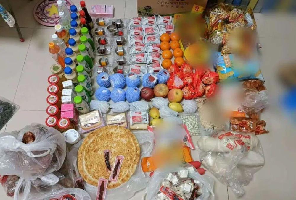 拿不完，根本拿不完！大学生返校开启“搬家模式”