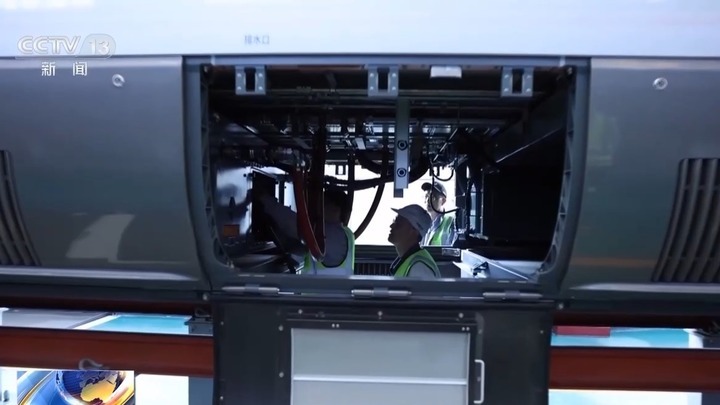 “中国速度”已是next level!“复兴号”家族全球最快成员将登场 “中国速度”已是next level!“复兴号”家族全球最快成员将登场