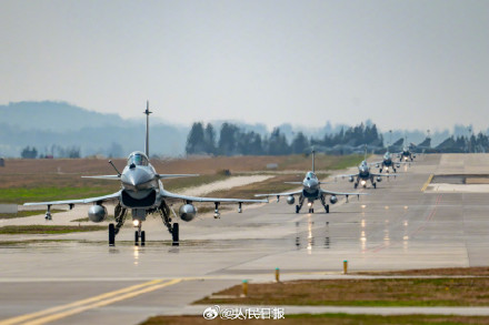 燃！空军航空兵跨昼夜出击硬核大片