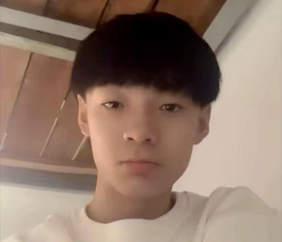 心疼！他走了，年仅18岁