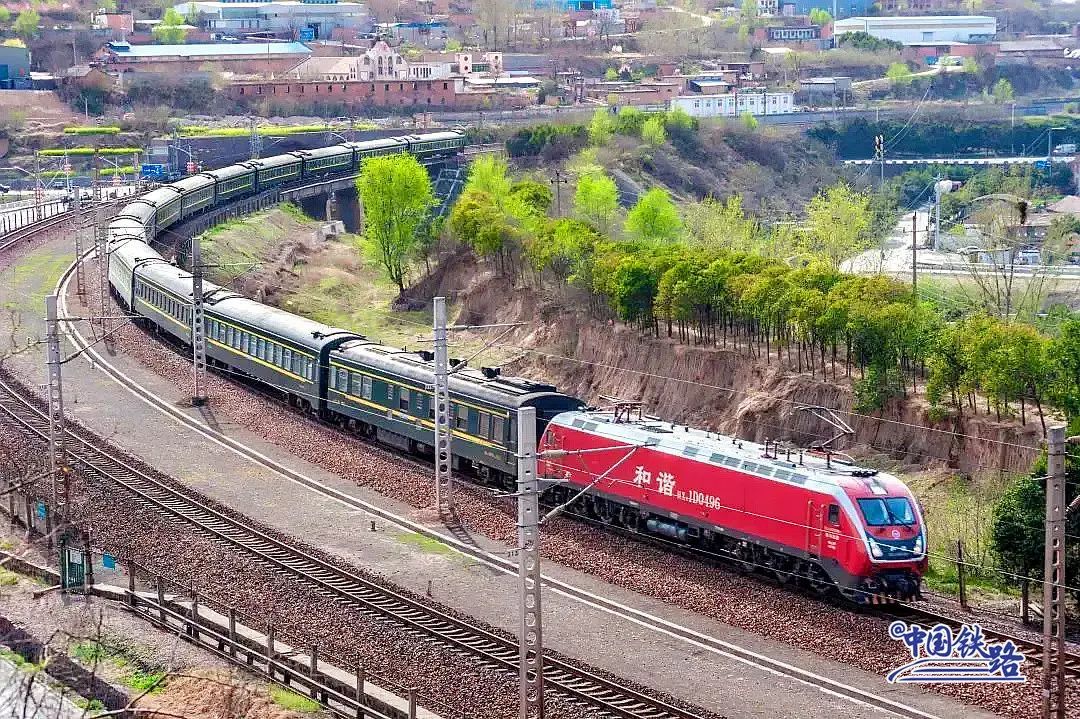 特别顺！T6666次经过洛阳！