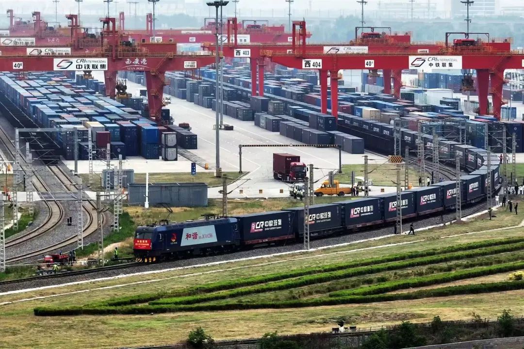 火车司机的跨国恋情！妻子来中国留学，因这件事爱上他……