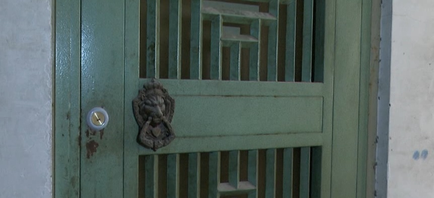 “开个门”最后被收取三千多元!女子遭遇“开锁刺客” “开个门”最后被收取三千多元!女子遭遇“开锁刺客”