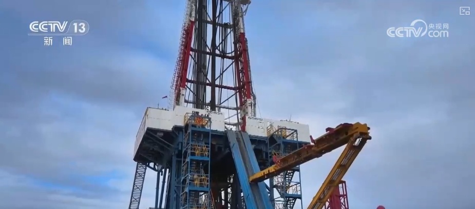10910米，五大工程记录！全球首次 陆上万米垂直深度发现油气