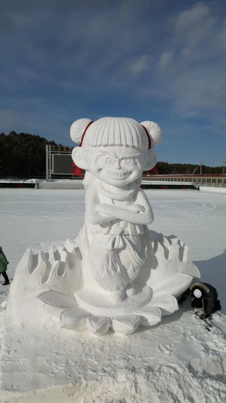 6米高哪吒雪雕现身黑龙江鹤岗，申公豹也在来的路上