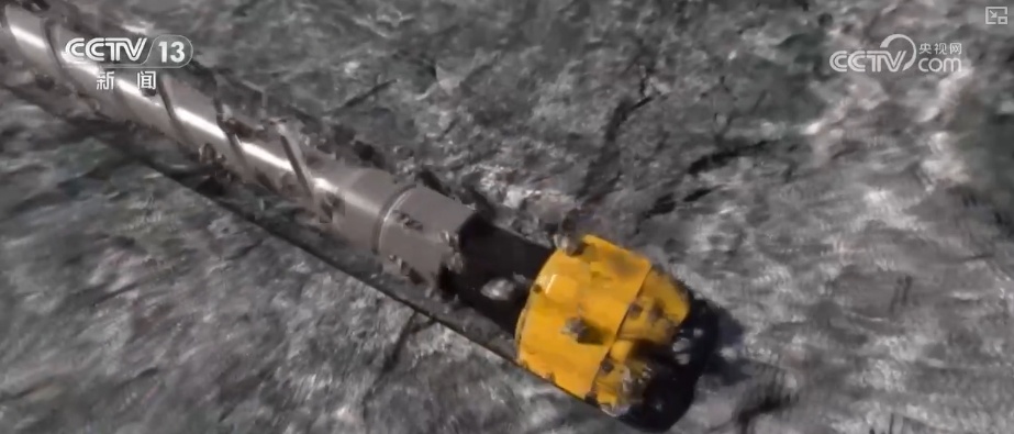 10910米，五大工程记录！全球首次 陆上万米垂直深度发现油气