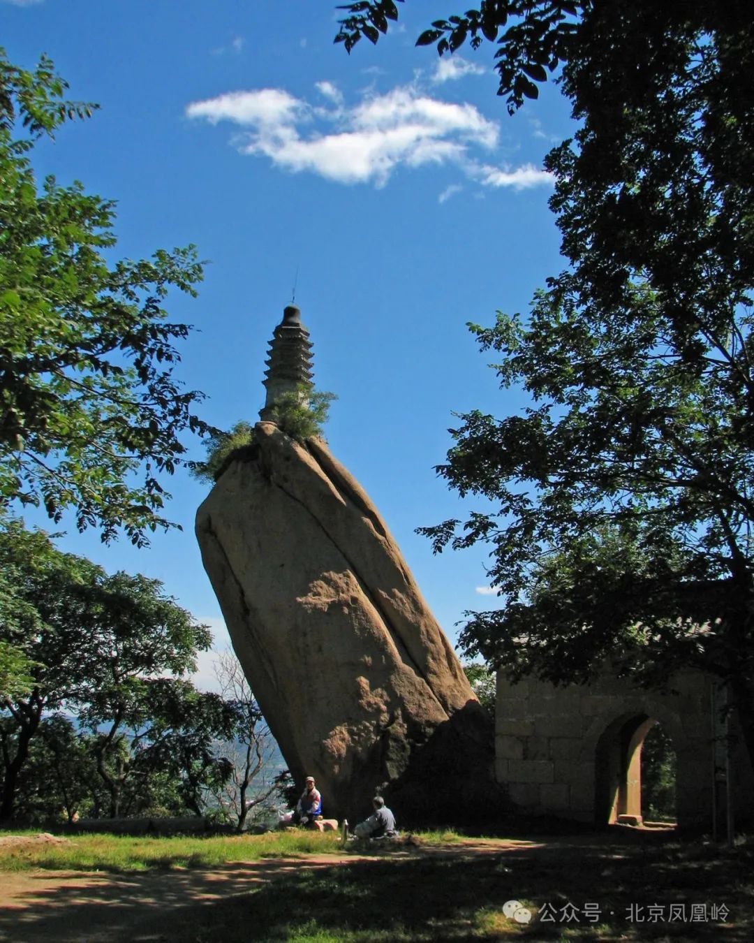 狠狠治愈!春天就要来北京爬这些山! 狠狠治愈!春天就要来北京爬这些山!