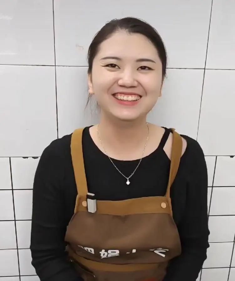 对话肥娟夫妇:从籍籍无名到火爆全网,还清了负债一身轻松 对话肥娟夫妇:从籍籍无名到火爆全网,还清了负债一身轻松