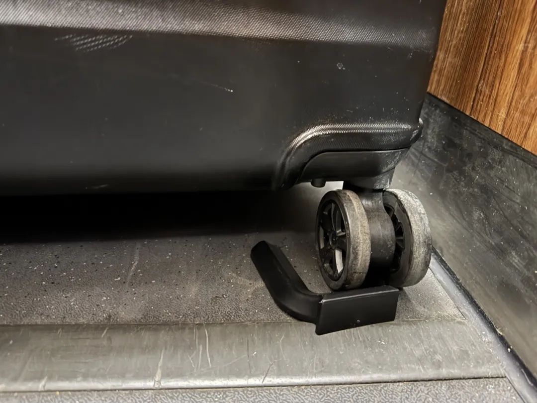 高铁列车长手册里的“烟火气” 高铁列车长手册里的“烟火气”